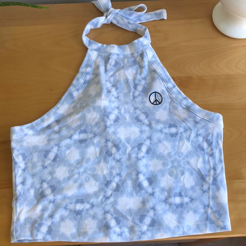 Blue tie dye halter crop top w/ peace sign. Size S